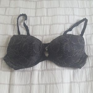 32B Aerie black and gold lace push up bra